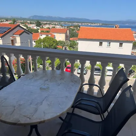アパート Apartment For 4 With Sea View *