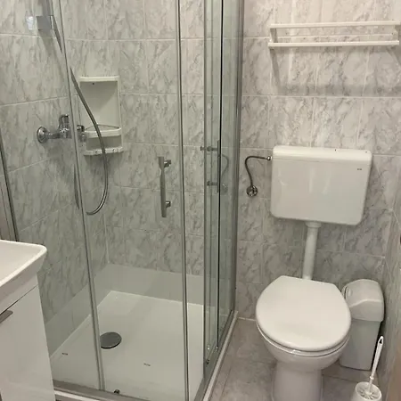 Apartment For 4 With Sea View * マリンスカ